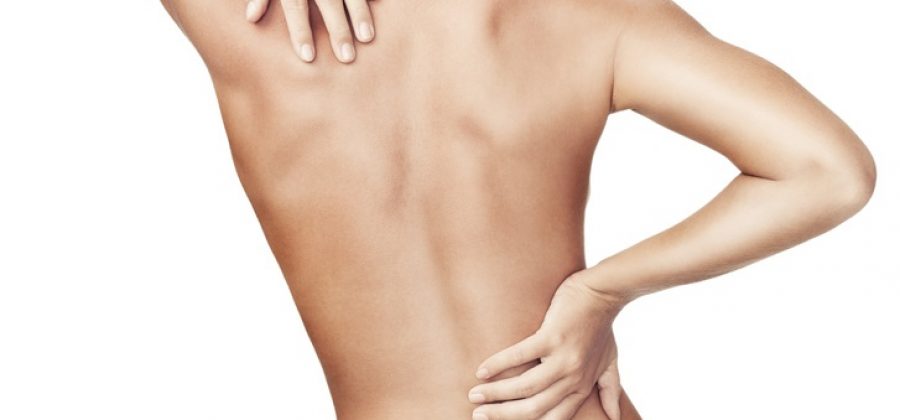 Почему болит кожа на спине без причин?