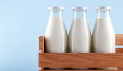 Какое молоко полезнее – козье или коровье