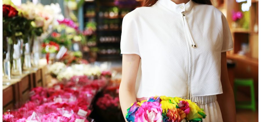 По каким критериям выбрать интернет-магазин цветов