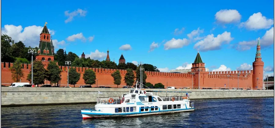 Незабываемая вечеринка на теплоходе с дискотекой