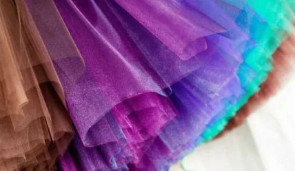 Где используется ткань фатин: от свадебных платьев до декора