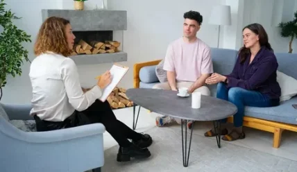 Кому нужен семейный психолог: путь к гармонии в отношениях