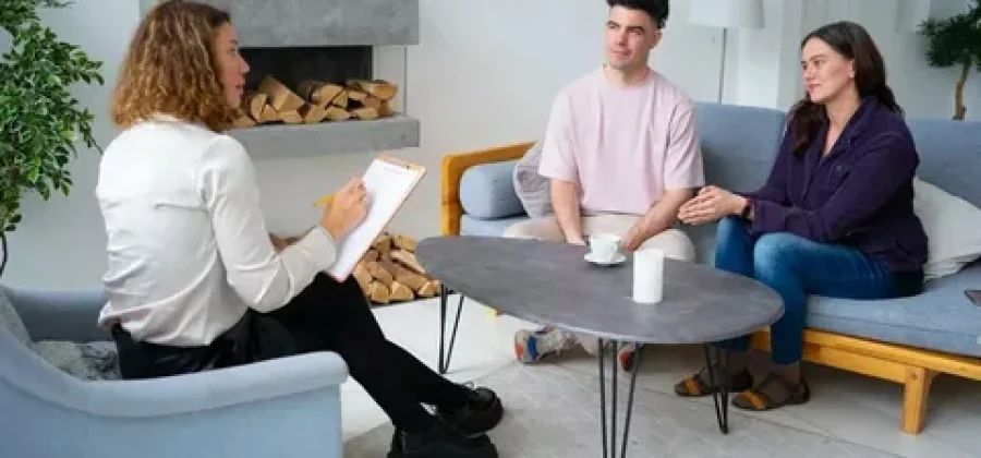 Кому нужен семейный психолог: путь к гармонии в отношениях