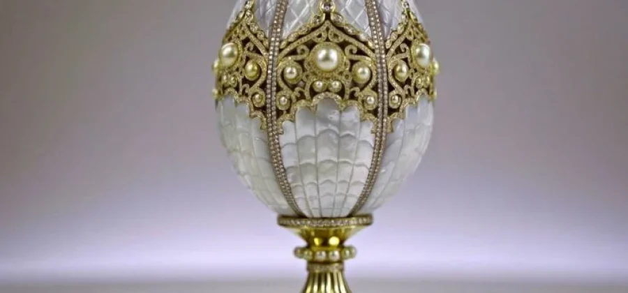 Яйцо Фаберже в подарок: изысканность, символизм и королевский шик