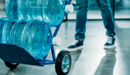 Доставка чистой воды на дом: комфорт, забота и здоровье