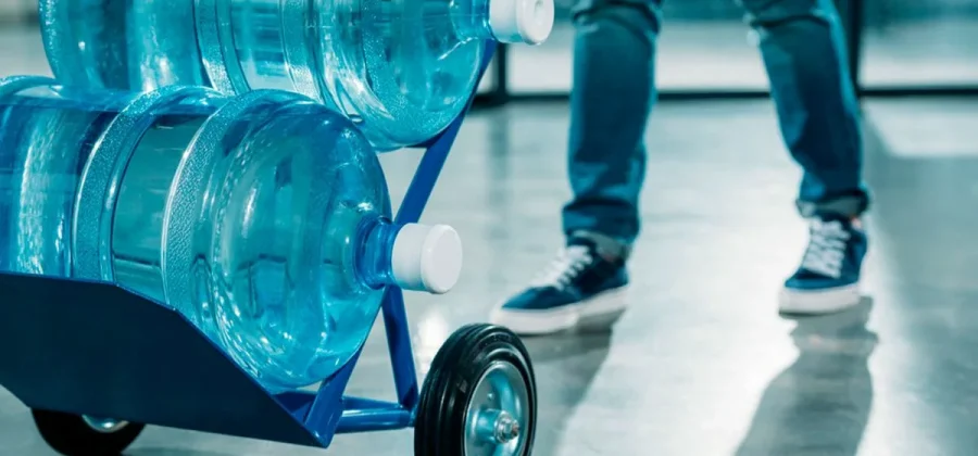 Доставка чистой воды на дом: комфорт, забота и здоровье