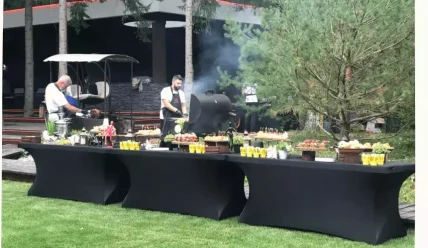 Заказ кейтеринга в Москве с полевой кухней: вкусные впечатления и комфорт в любом месте