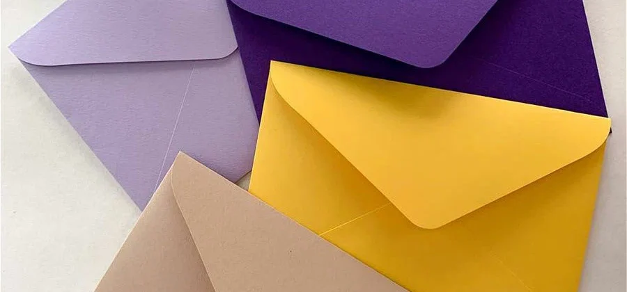 Конверты и открытки оптом — для чего и когда стоит заказывать
