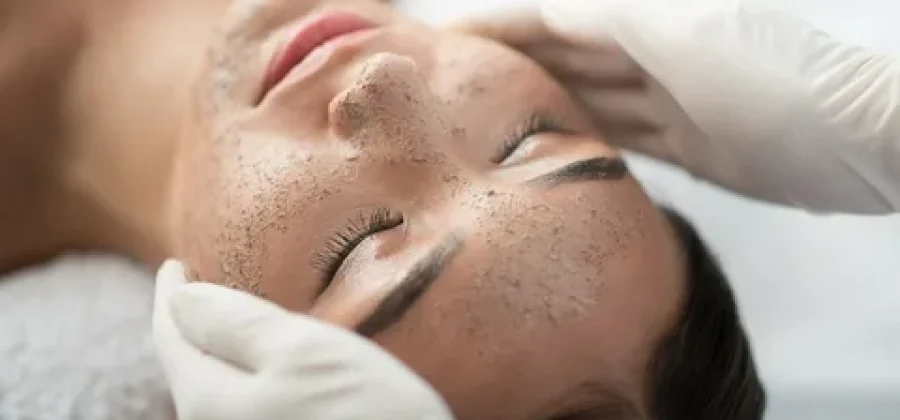 Как часто нужно делать пилинг лица и почему он важен для кожи