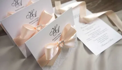 Как выбрать пригласительные на свадьбу: советы для идеального торжества